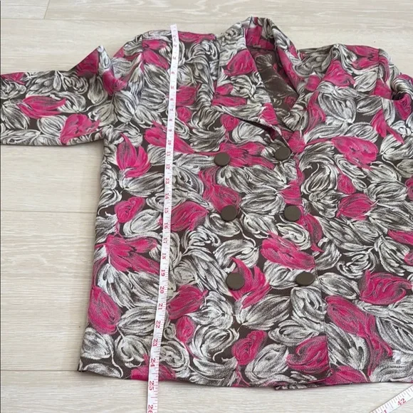 Celine Vintage Pink and Gray Floral Blazer - Picture 5 of 7